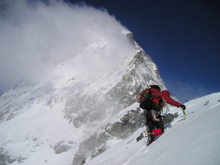 Career lessons from Mountaineers one can't miss