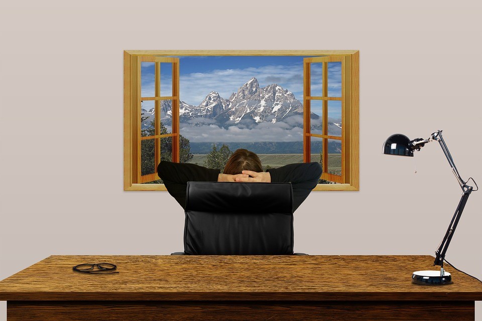 Tired of the 9 to 5 life? A Reality Check before you jump
